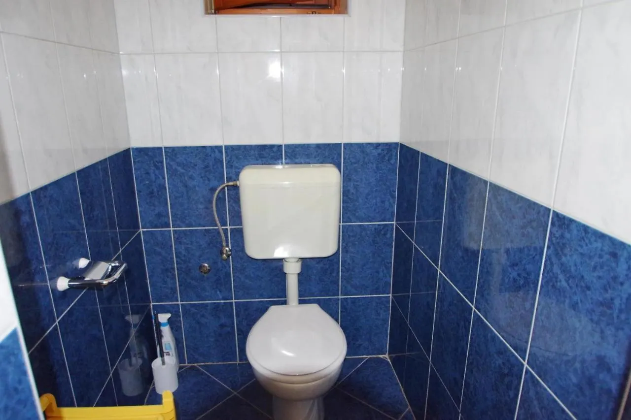 Apartment Apartman Rose Pula