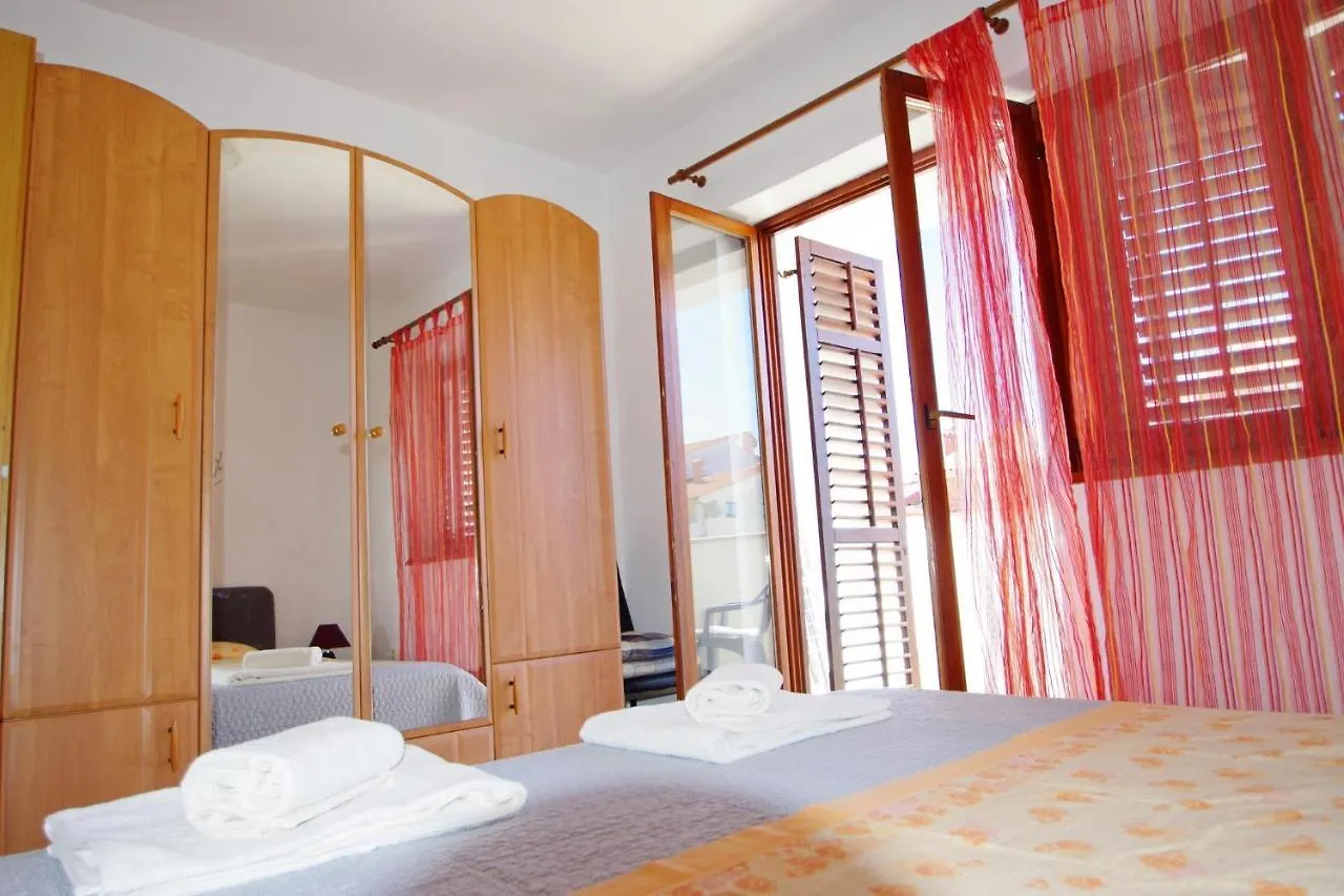 Apartman Rose Pula 0*,